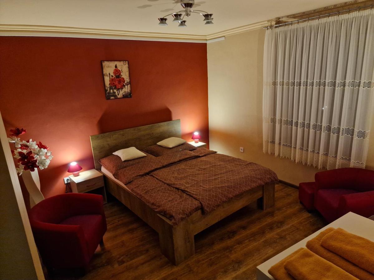 Matyas Apartman 터터 외부 사진